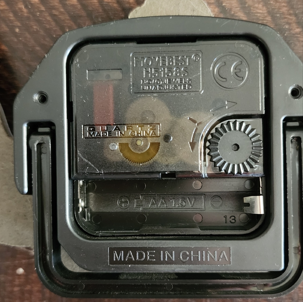 Stitch Tabletop Clock - Picture 5 of 7